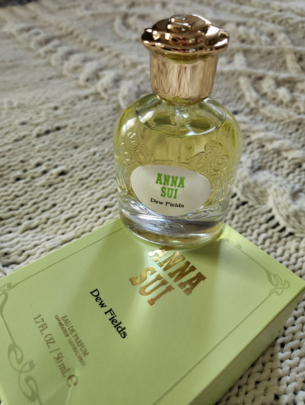 Anna Sui Dew Fields 1.7 Fl Oz  (50 ml) - Picture 2 of 7